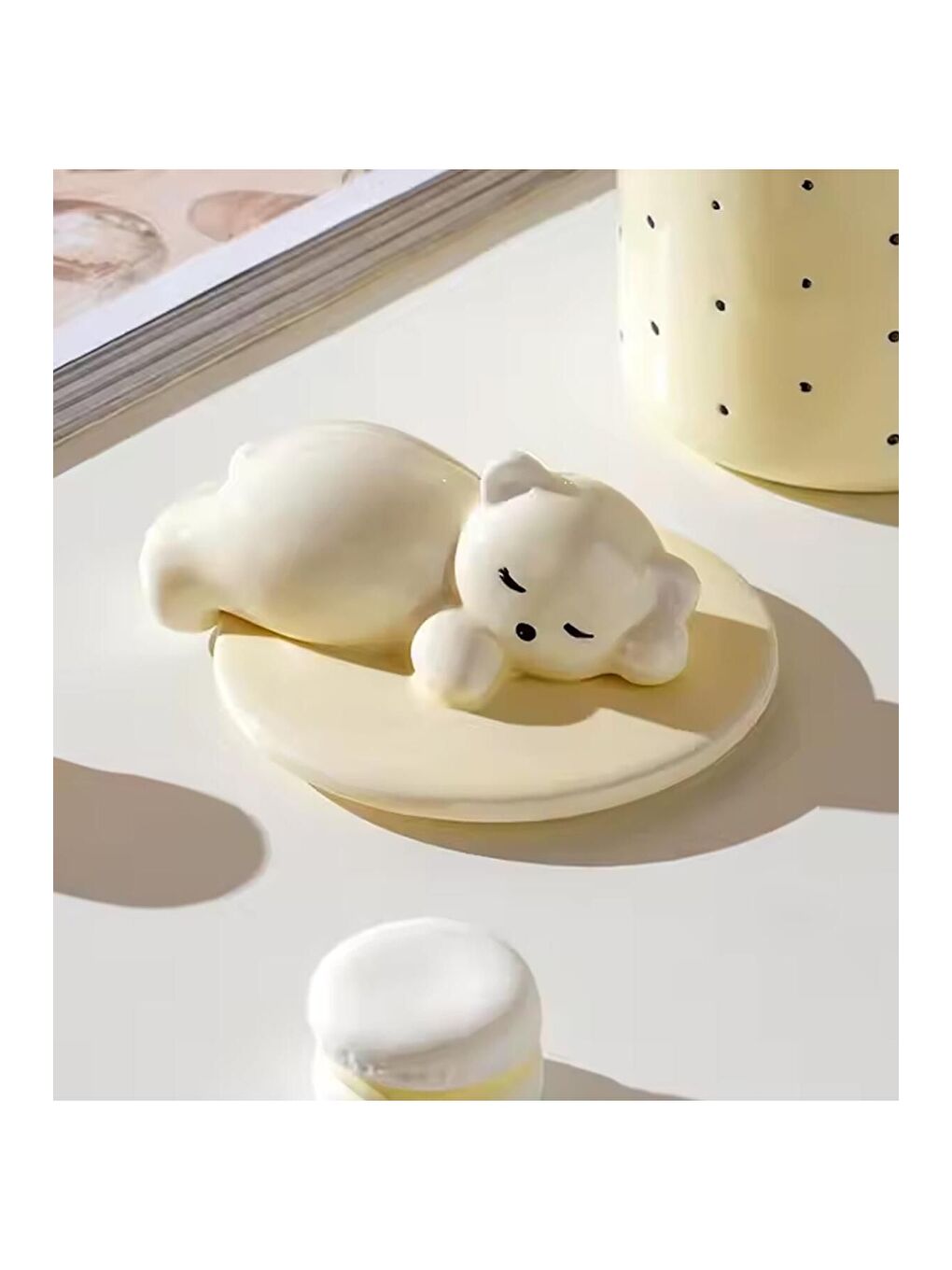 Karışık Ayıcık Figürlü Nokta Desenli Kapaklı Seramik Kupa-1