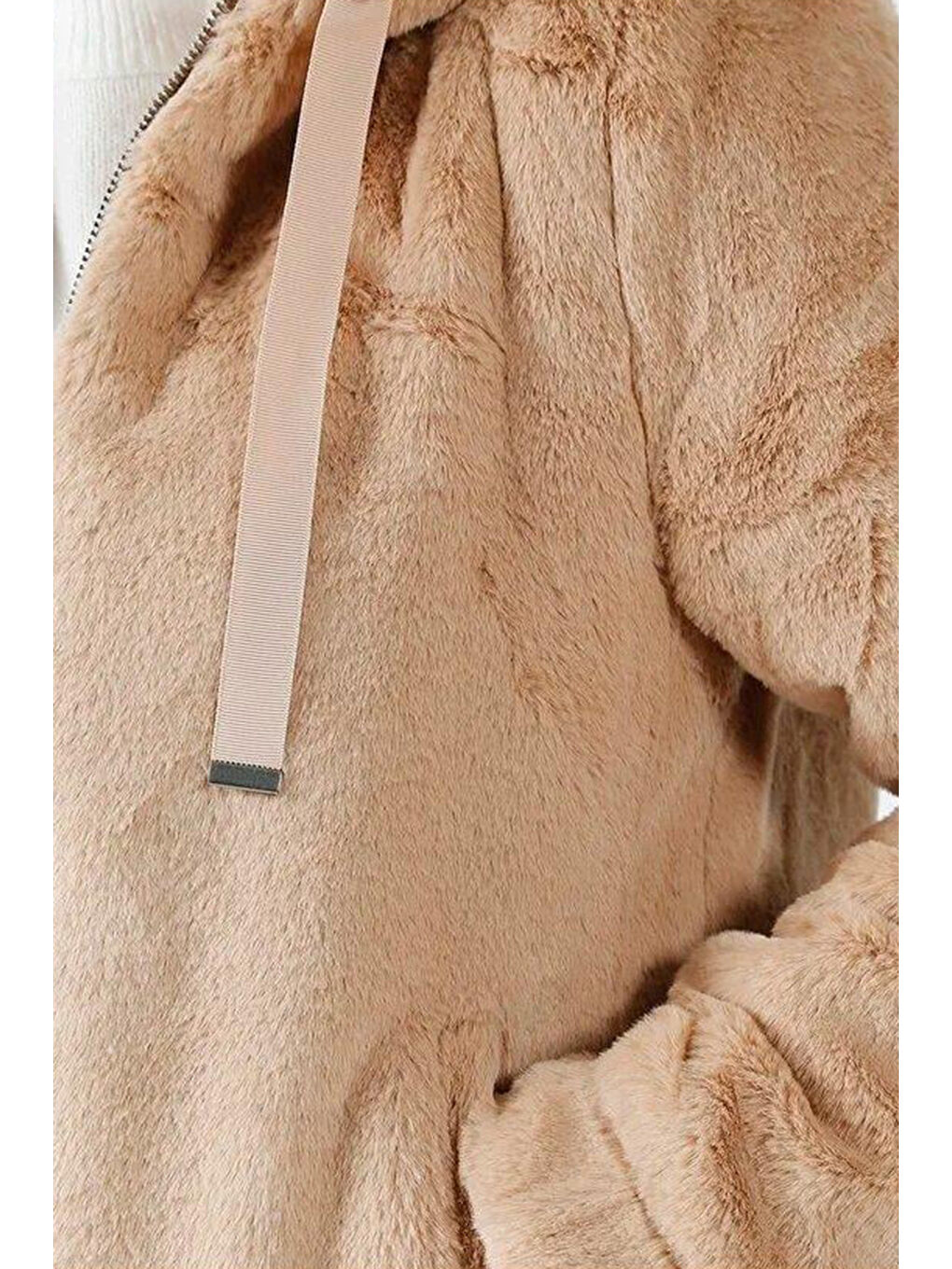 Bej Onlvida Regular Fit Yumuşak Dokulu Kapüşonlu Kısa Kadın Mont 15260047-4