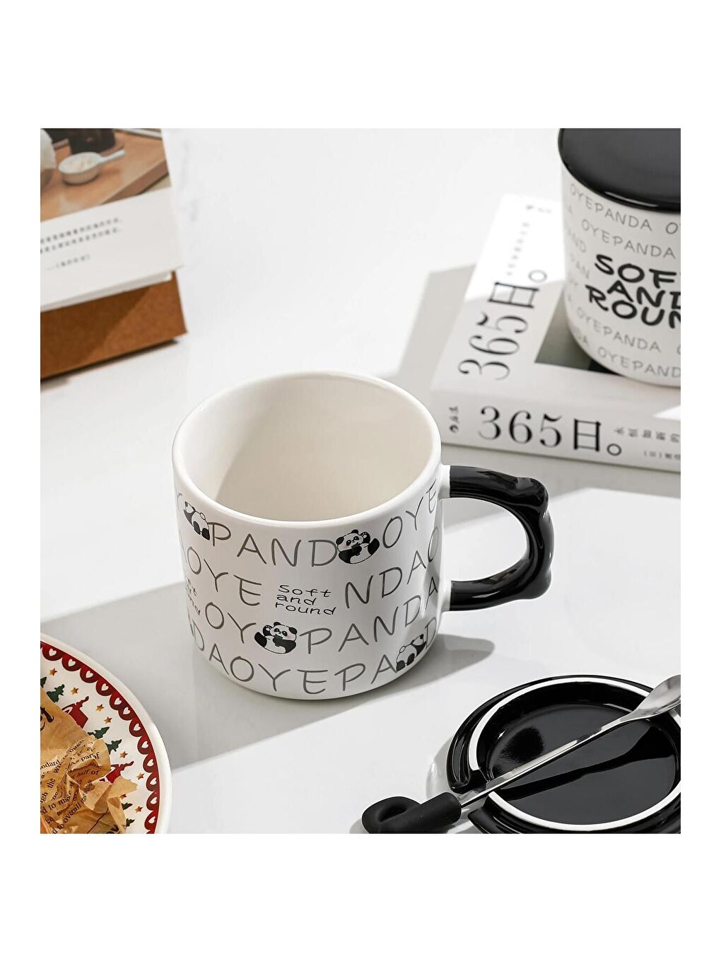 Karışık Panda Temalı Ve Kapaklı Seramik Kupa-1