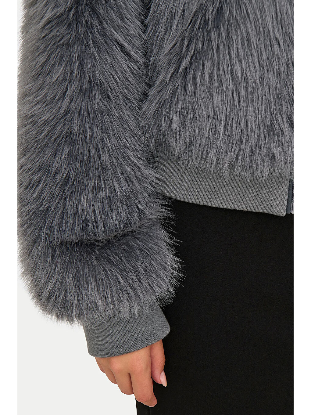 Antrasit Onlmanny Regular Fit Kolej Yaka Yumuşak Tüylü Kadın Mont 15322405-3