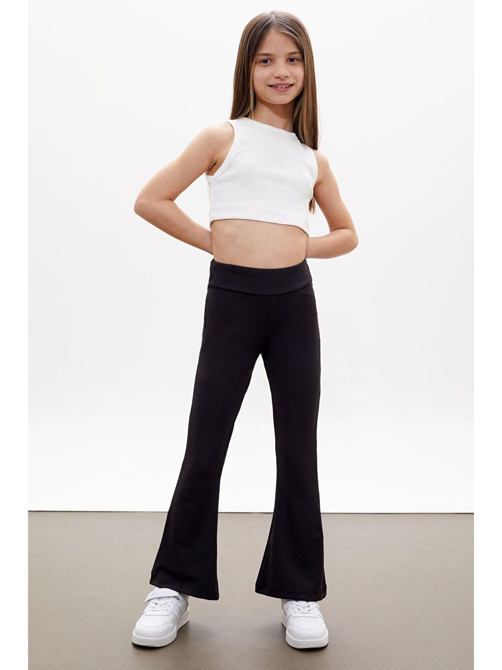 Siyah İspanyol Paça Basic Kız Tayt 18105-2