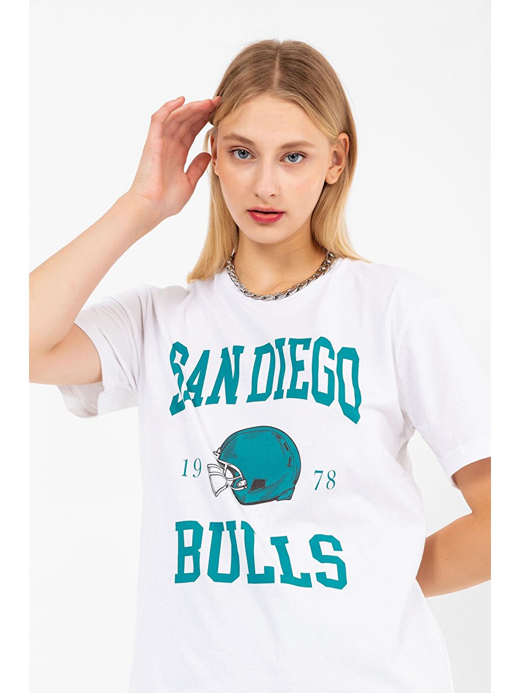 Bisiklet Yaka San Dİego Baskılı Beyaz Oversize Kadın Unisex Tişört-1