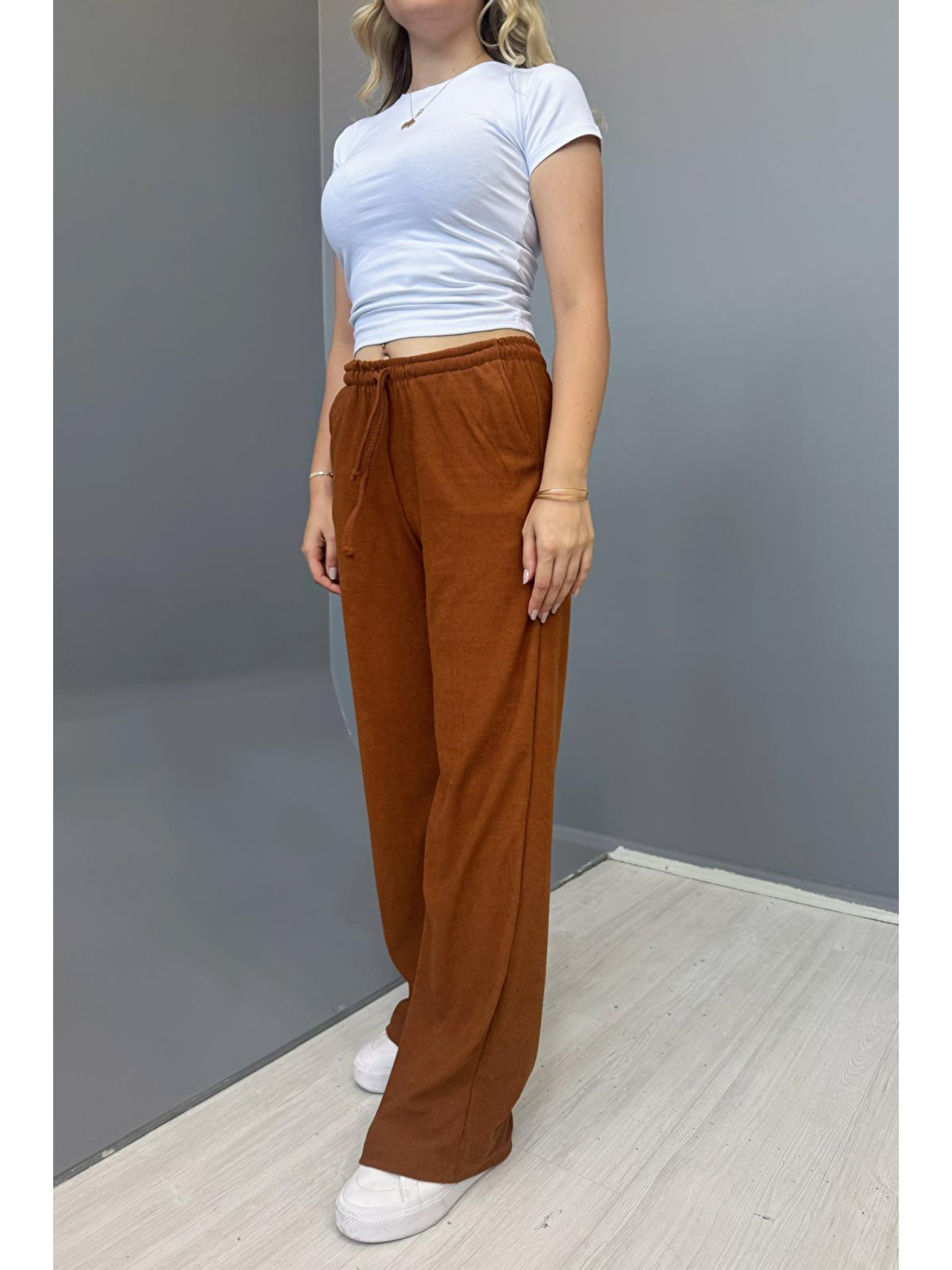 Kahverengi Kadın Jakarlı Salaş Bağcıklı Pantolon - HARDAL-1