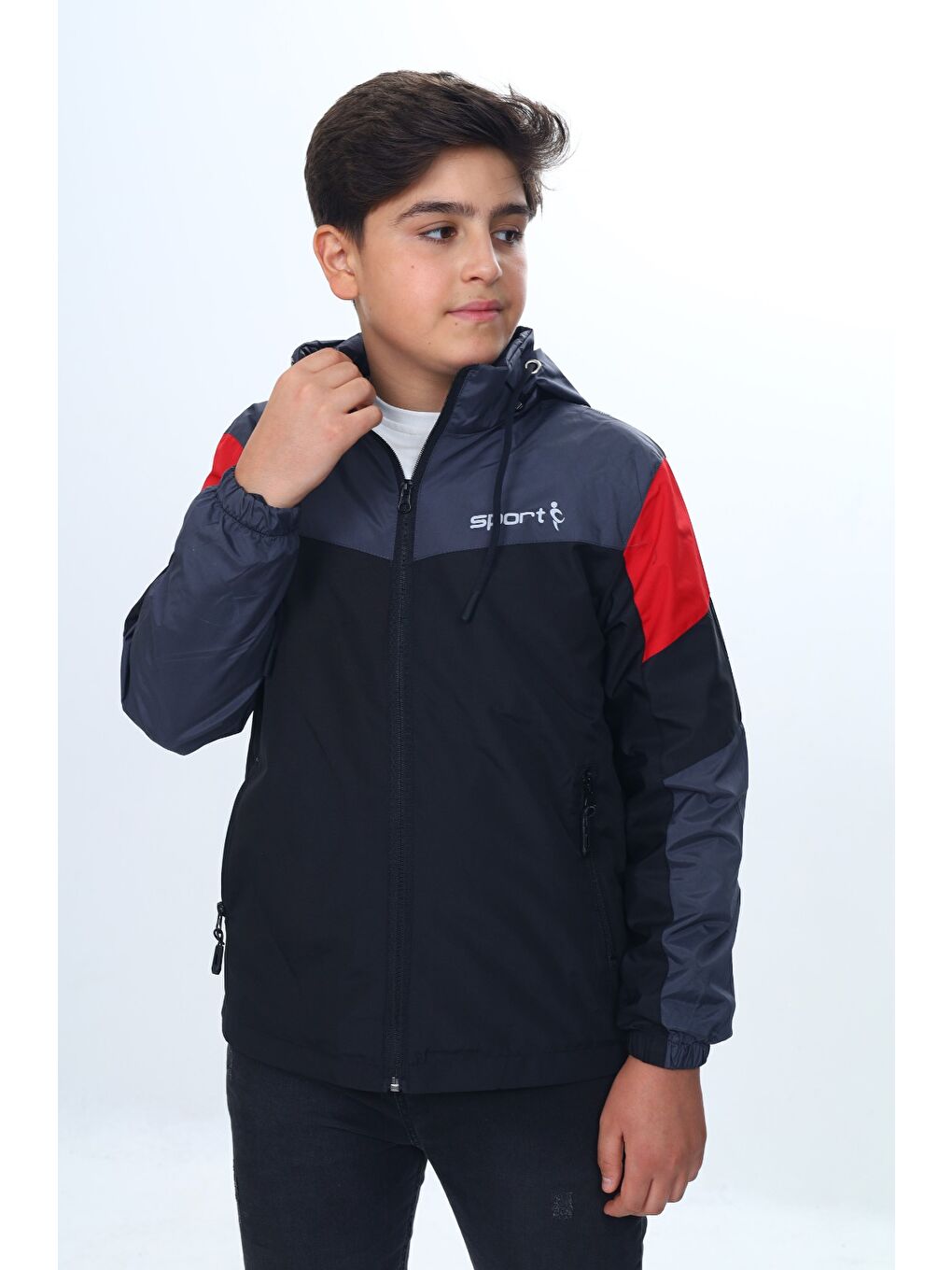 Siyah Erkek Çocuk Sport Baskılı Kapüşonlu Yağmurluk