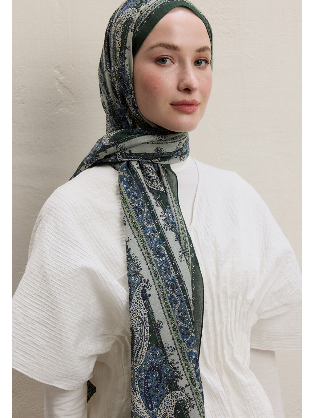 Paısley Elegance Desen Şal Zümrüt Yeşili