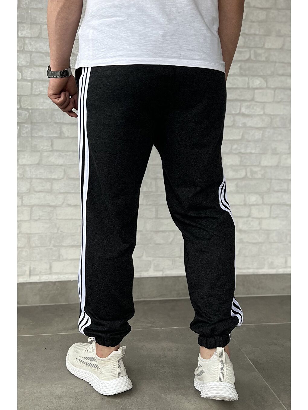 Antrasit Erkek Bel Ve Paça Lastikli Yan Şerit Detaylı Eşofman Altı-2