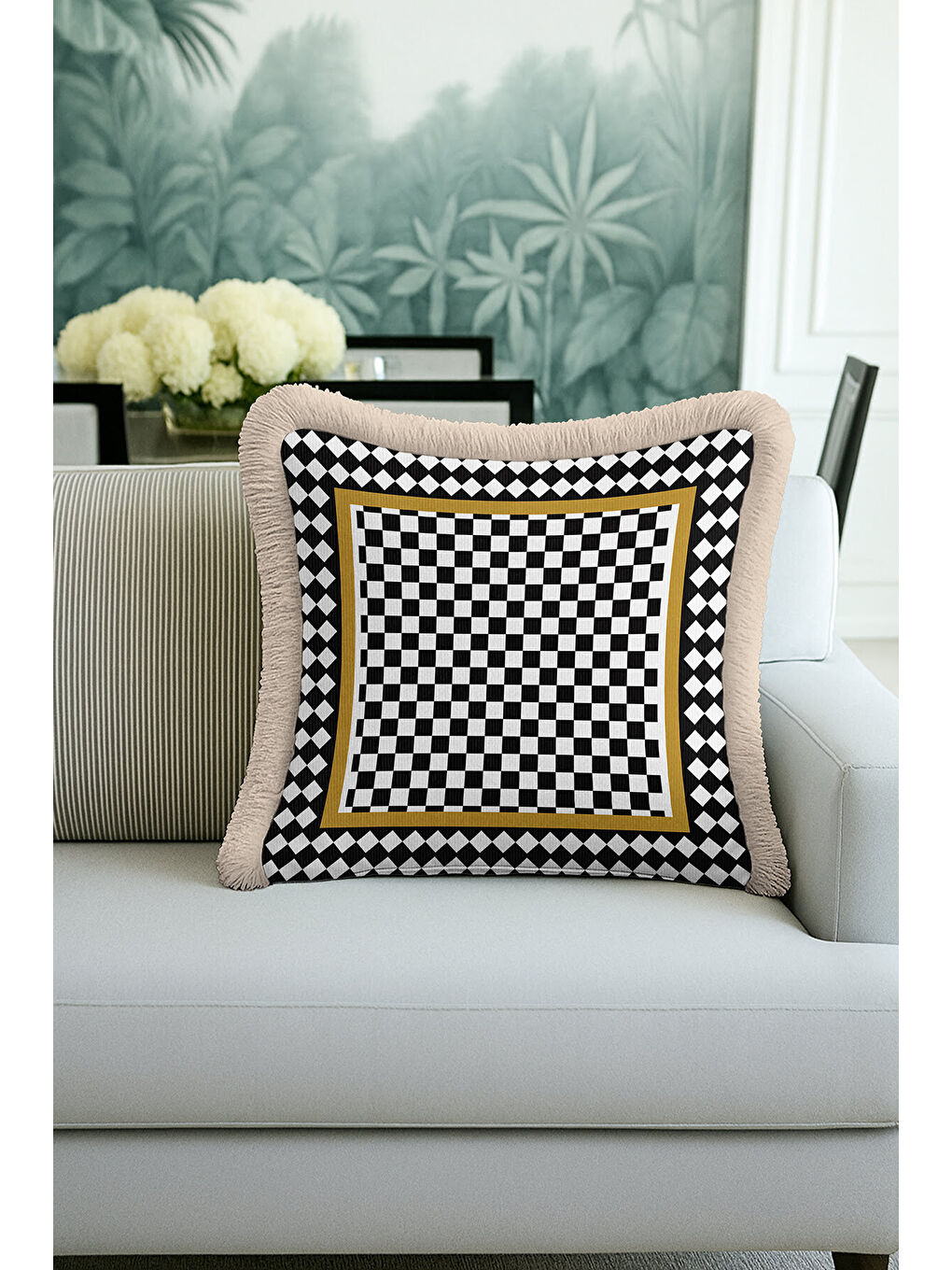 Karışık Lüks Retro Satranç Saçaklı Yastık Kılıfı - Optik İllüzyon Siyah Beyaz Gold Püsküllü Kırlent Kılıfı-2