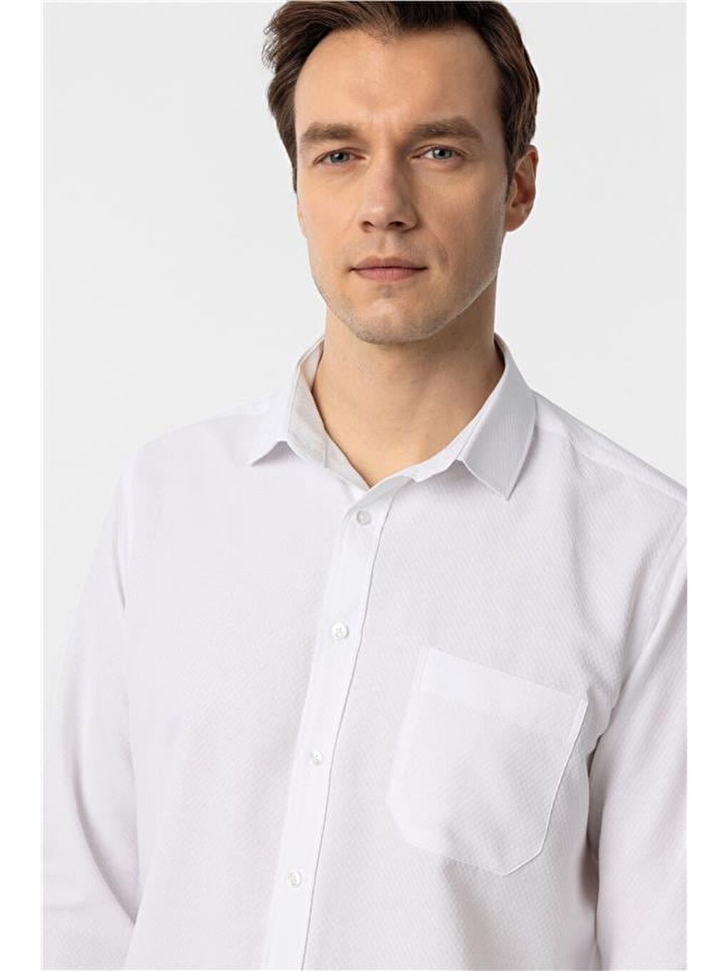 Beyaz Regular Armürlü Klasik Yaka Gömlek-2