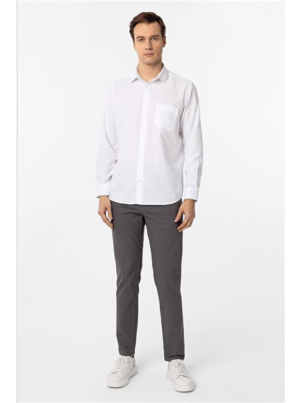 Beyaz Regular Armürlü Klasik Yaka Gömlek-4