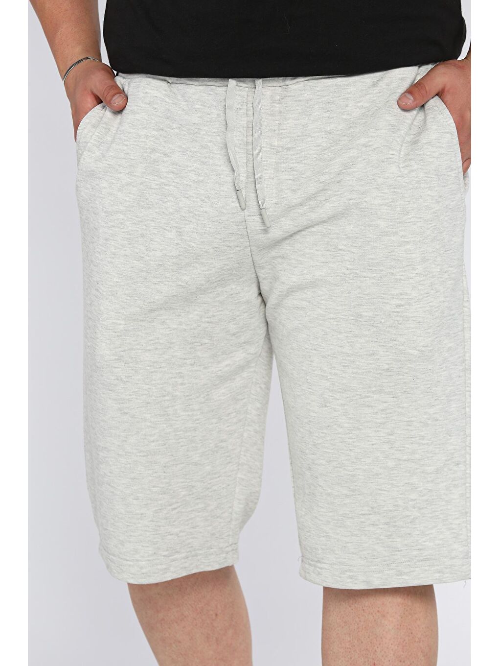 Gri Erkek Bel Bağcıklı Şort-3