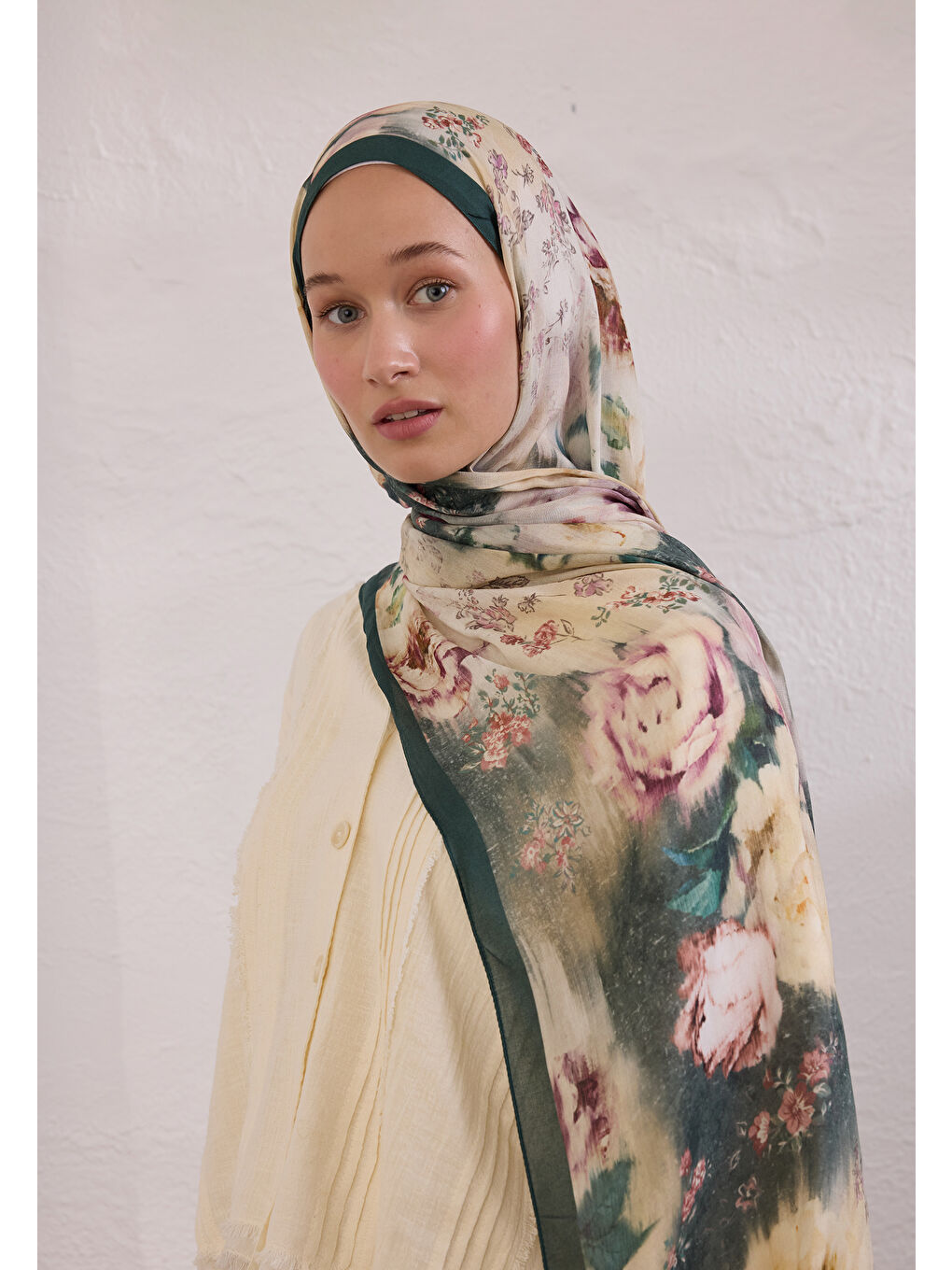 Vıntage Rose Desen Rami Şal Yeşil-1