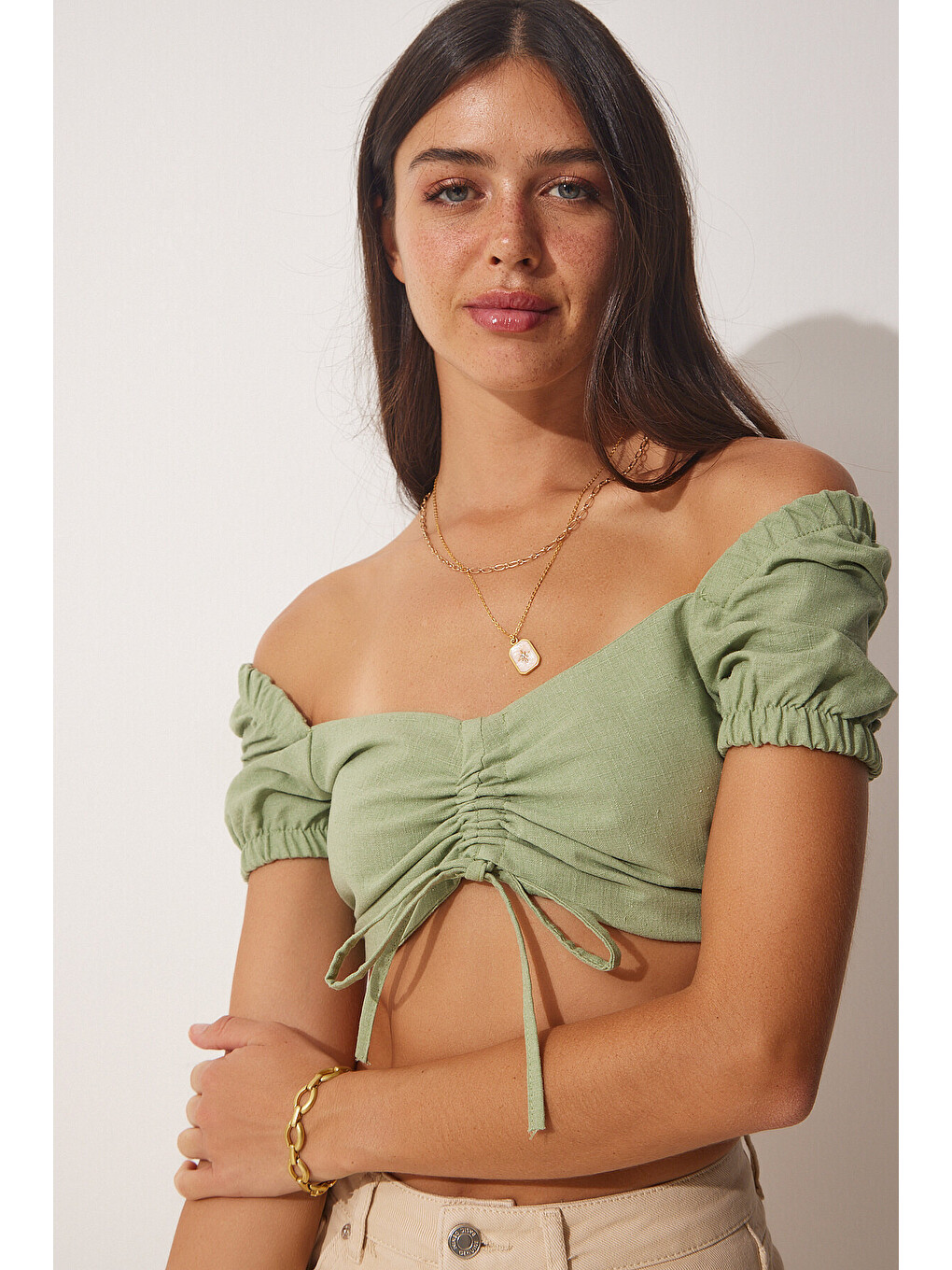 Yeşil Keten Karışımlı Büzgülü Crop Bluz ÇAĞLA YEŞİLİ LBV0070-3