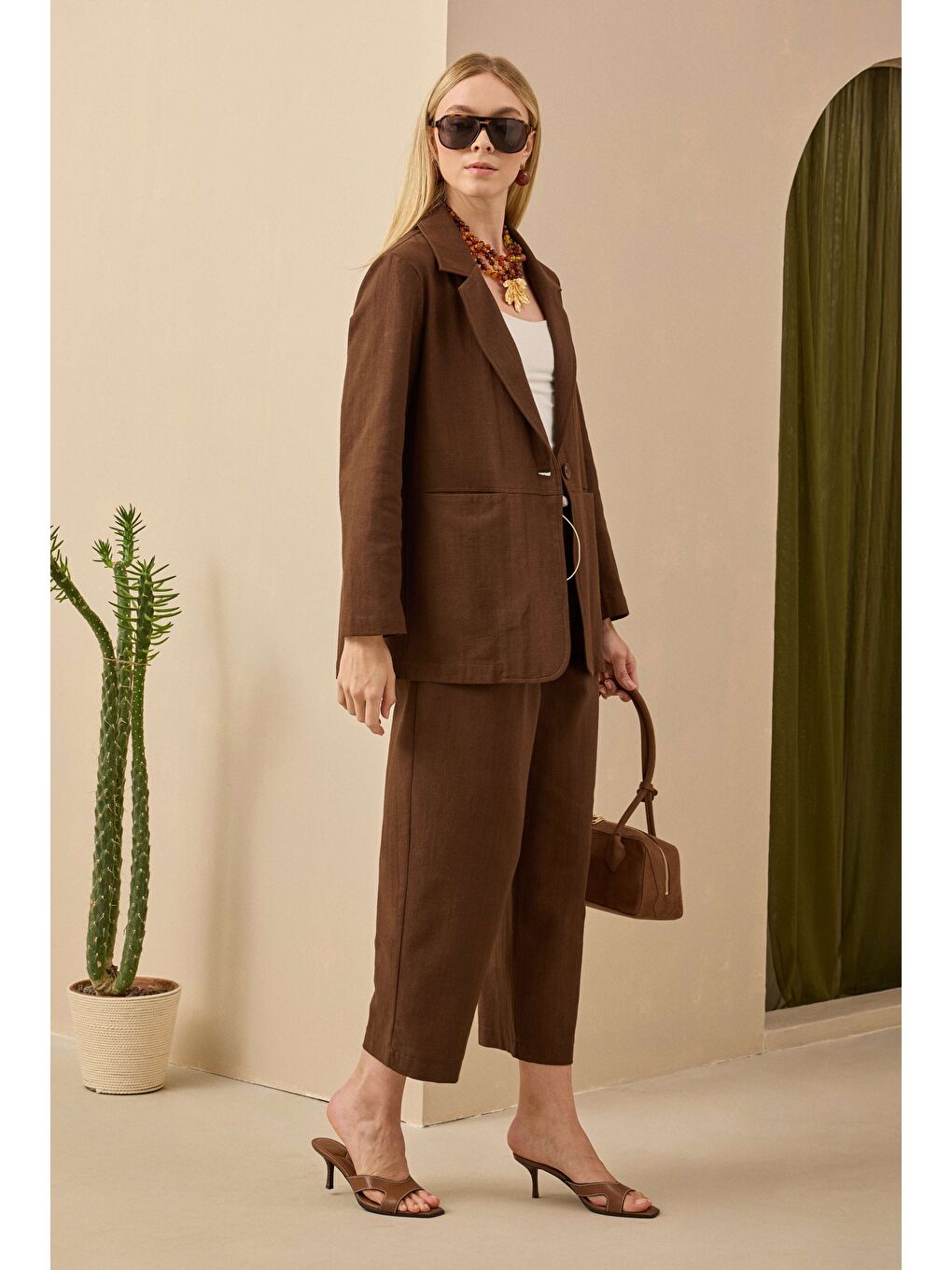 Kahverengi Çift Pileli Keten Pantolon Kahve-3