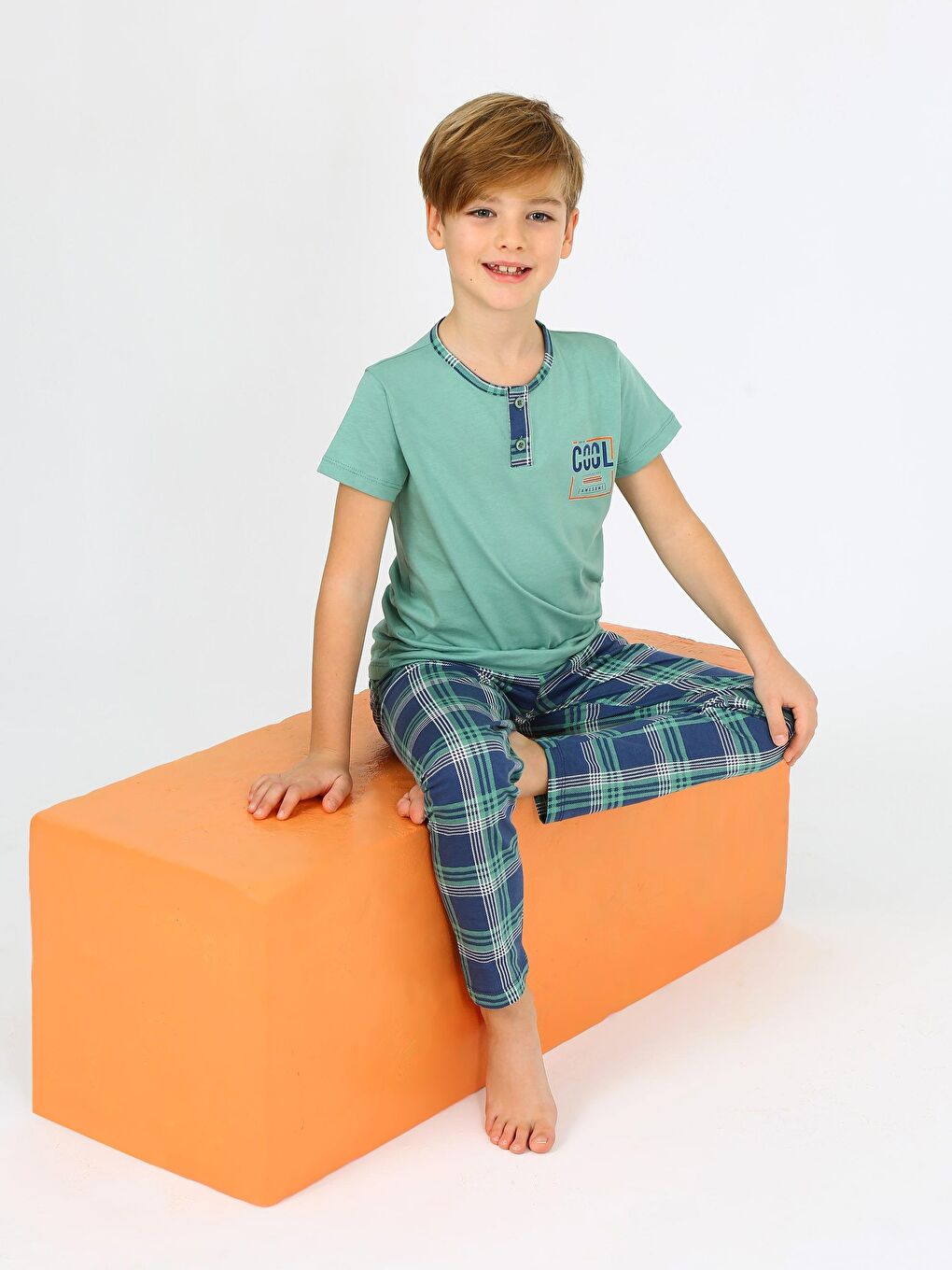 Yeşil Erkek Çocuk Kısa Kollu %100 Pamuklu Düğme Detaylı Cool Boy Pijama Takımı-1