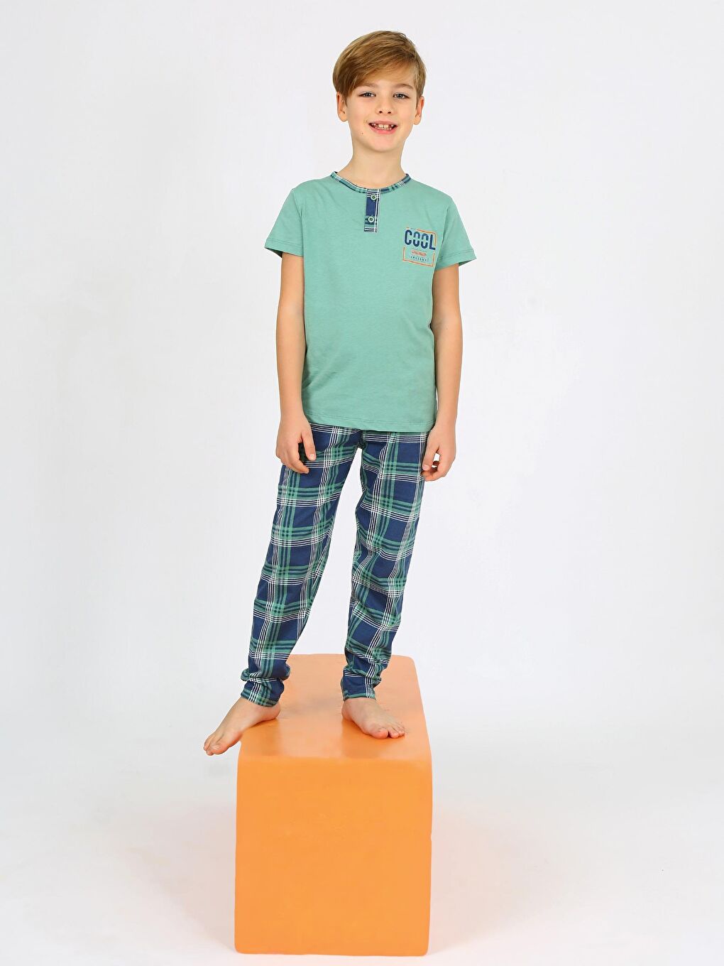 Yeşil Erkek Çocuk Kısa Kollu %100 Pamuklu Düğme Detaylı Cool Boy Pijama Takımı-3