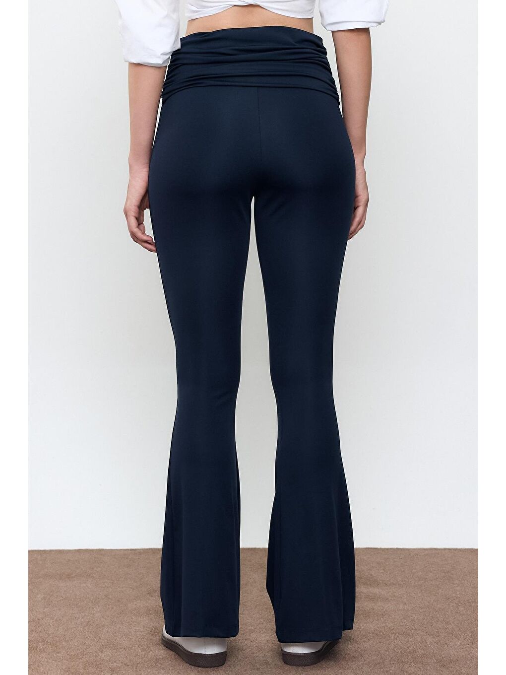 Lacivert Beli Büzgülü İspanyol Paça Pantolon-4