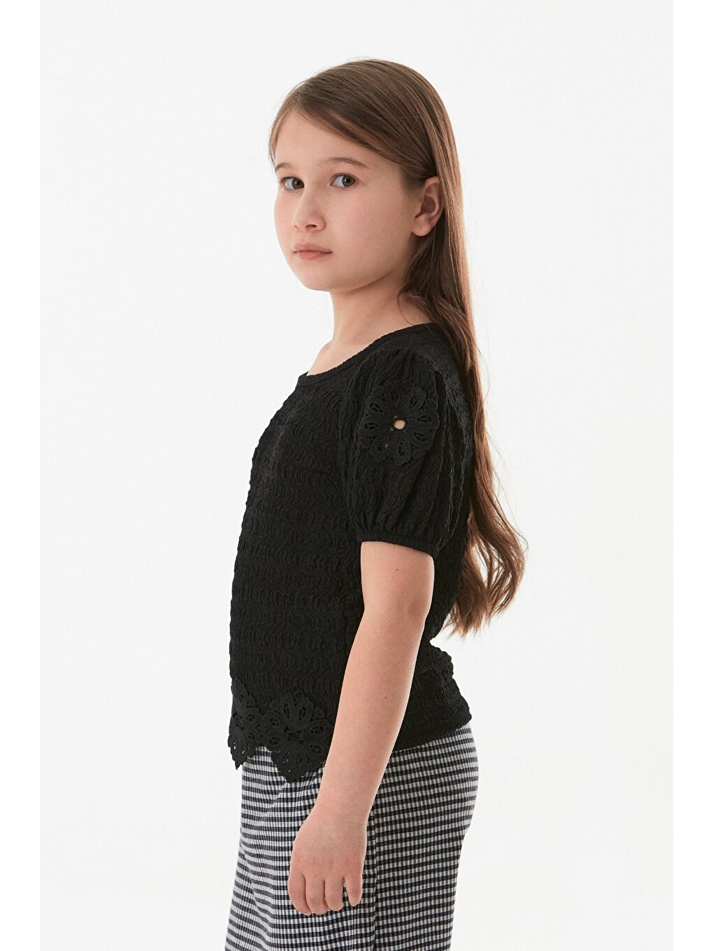 Siyah Beli Güpürlü Balon Kol Kız Çocuk Bluz-1
