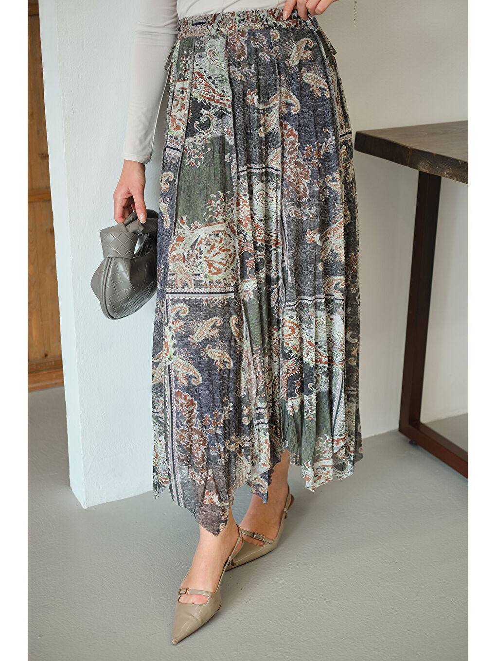 Kadın Etnik Desen Asimetrik Kesim Şifon Etek Yeşil-1