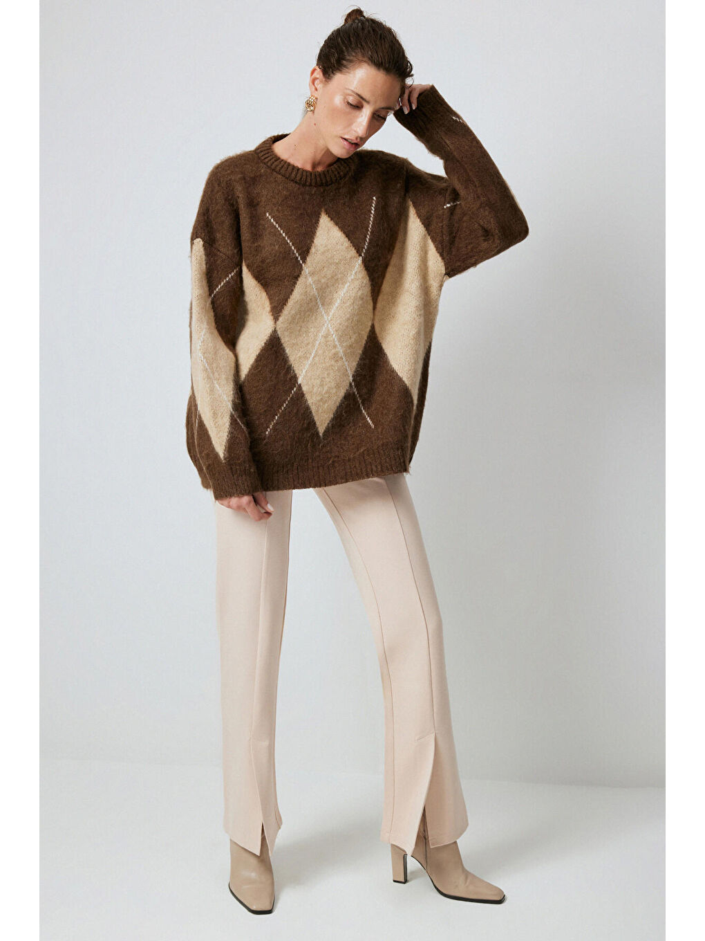 Kahverengi Baklava Desenli Triko Kazak-1