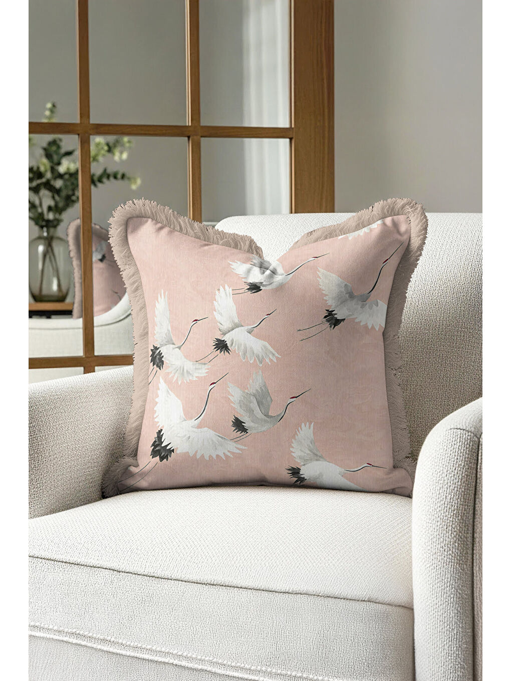 Karışık Japon Zarafeti Saçaklı Yastık Kılıfı - Uçan Turna Motifli Bohem Pudra Bej Püsküllü Kırlent Kılıfı-3