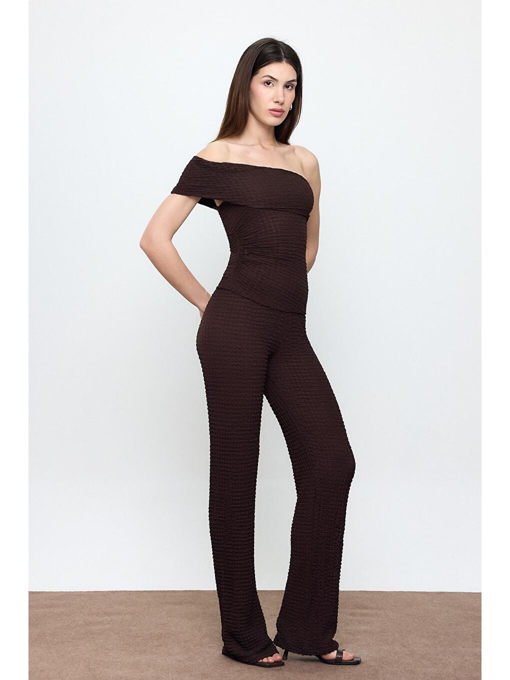 Kahverengi Pantolon-1