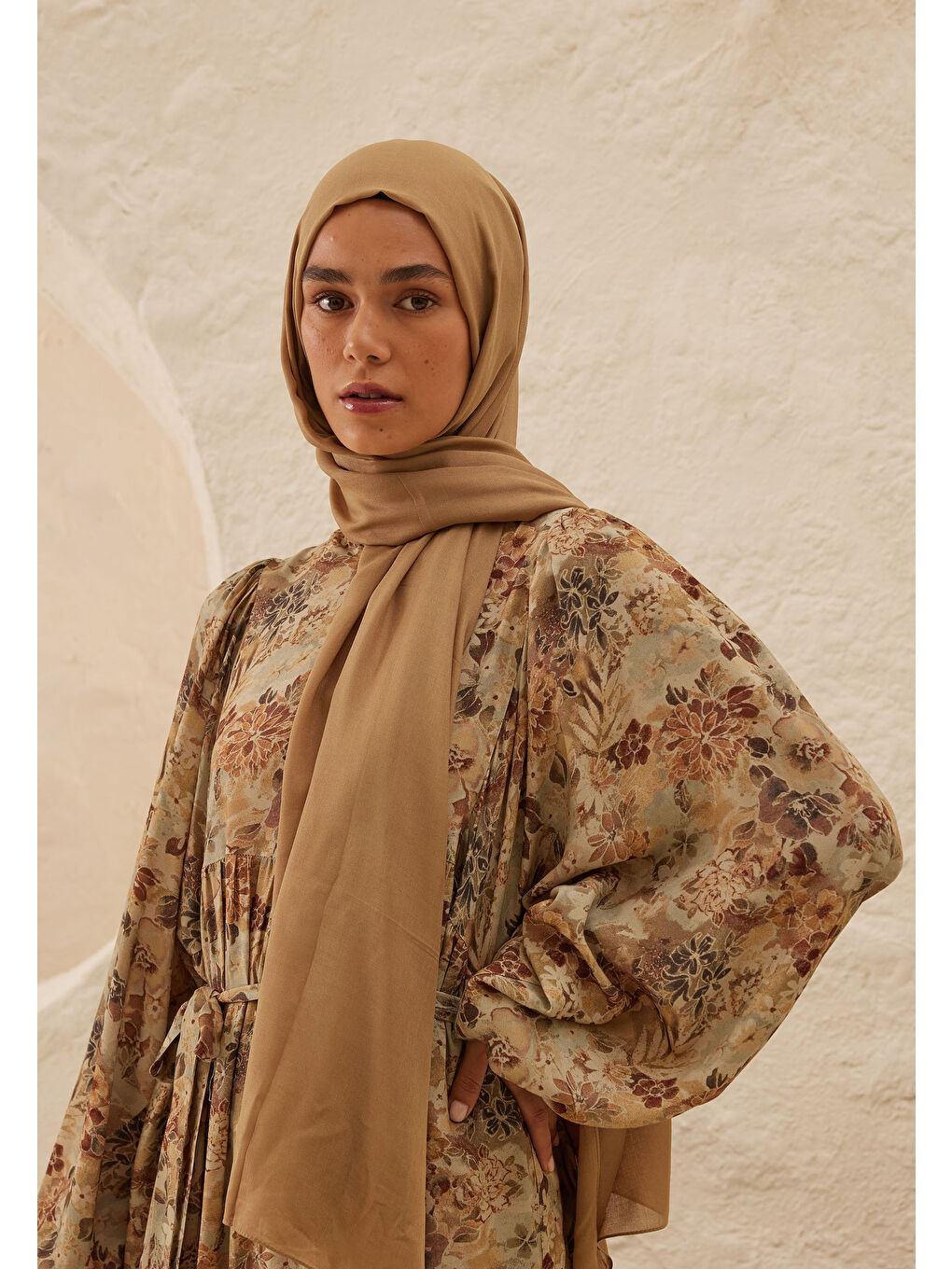 Kahverengi Rami Viskon Şal Bisküvi