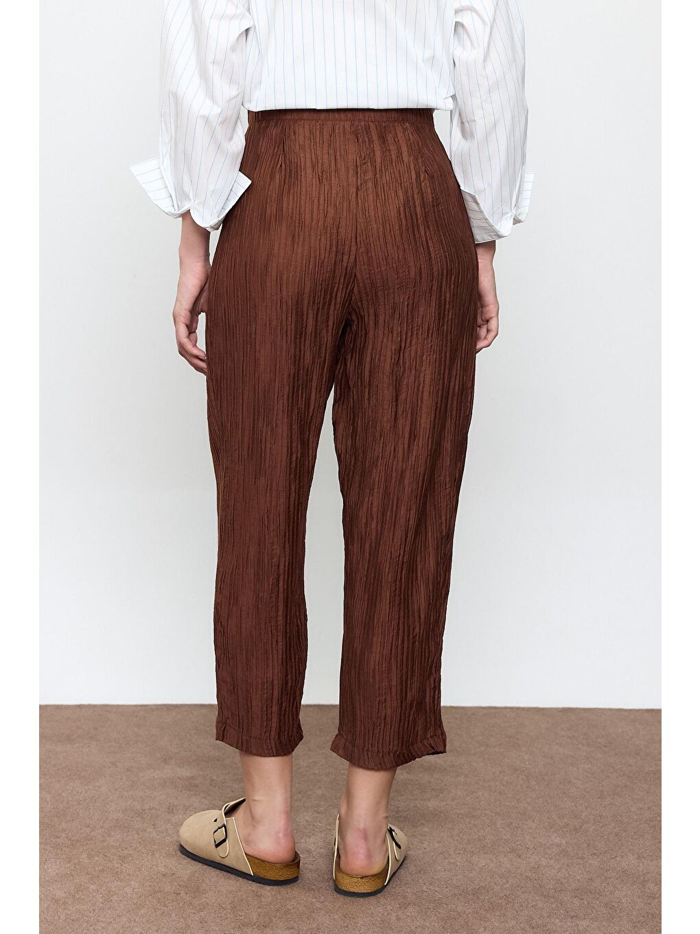 Kahverengi Fitilli Havuç Pantolon-4