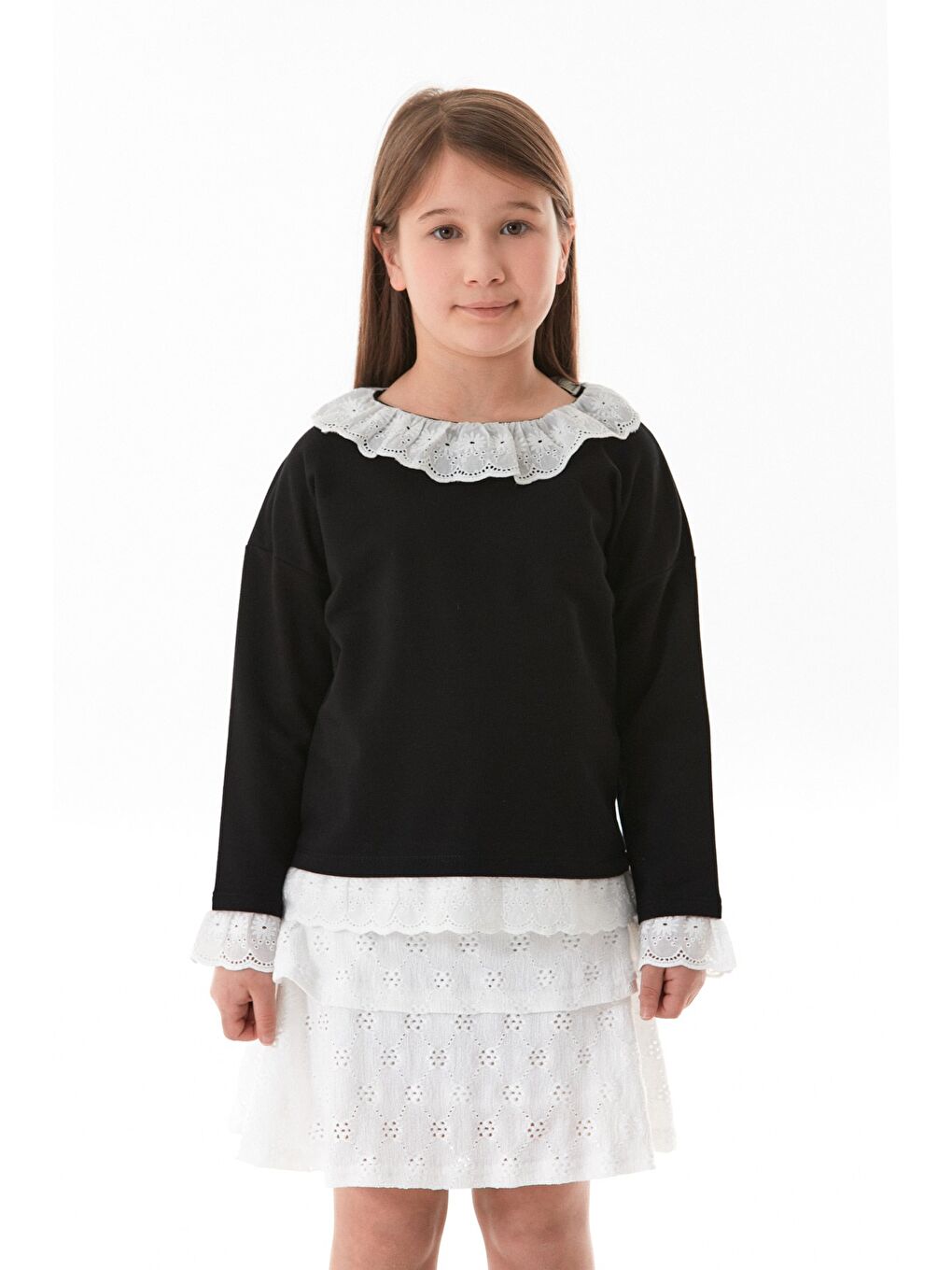 Siyah Kolu Ve Yakası Dantelli Bebe Yaka Kız Çocuk Bluz