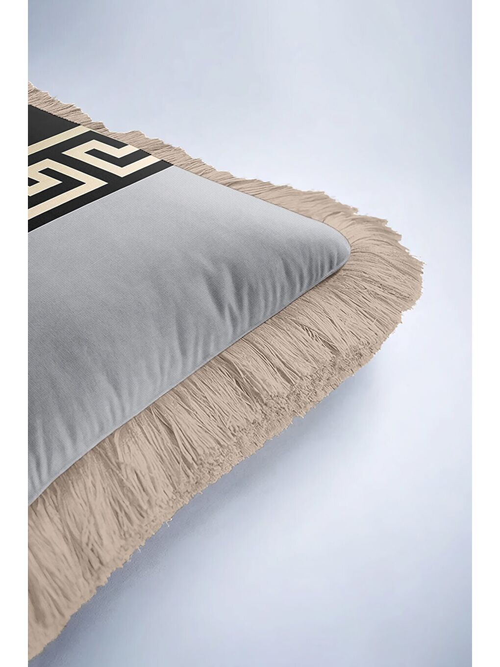 Karışık Yunan Geometrik Motifli Saçaklı Yastık Kılıfı - Lüks Modern Gri Siyah Gold Püsküllü Kırlent Kılıfı-6