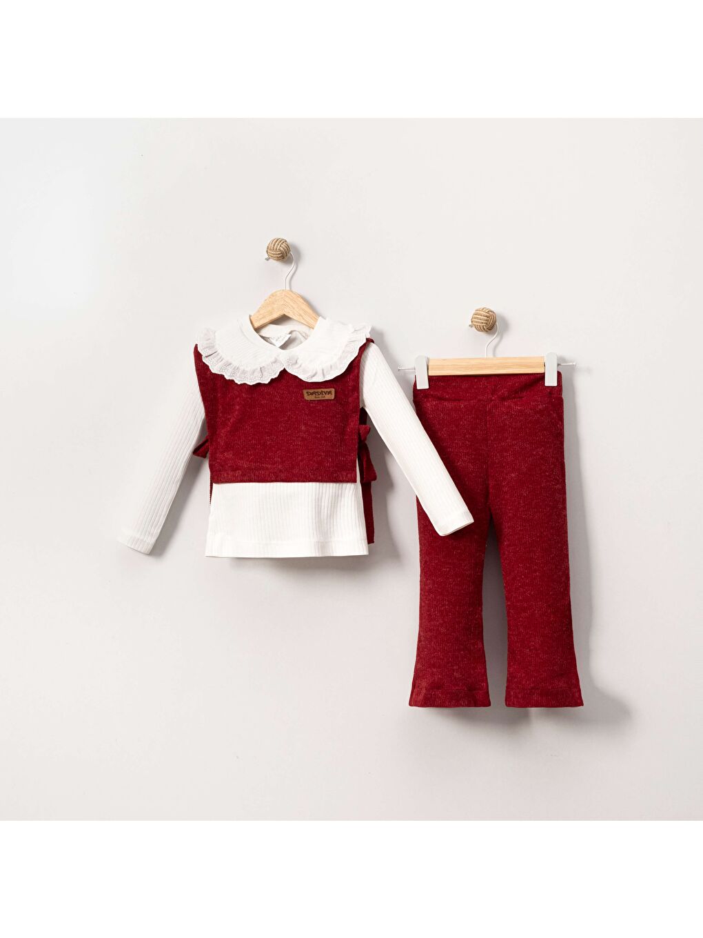 Bordo Kız Çocuk Bluzlu Süveterli Pantolonlu Üçlü Takım TKM.1004-7