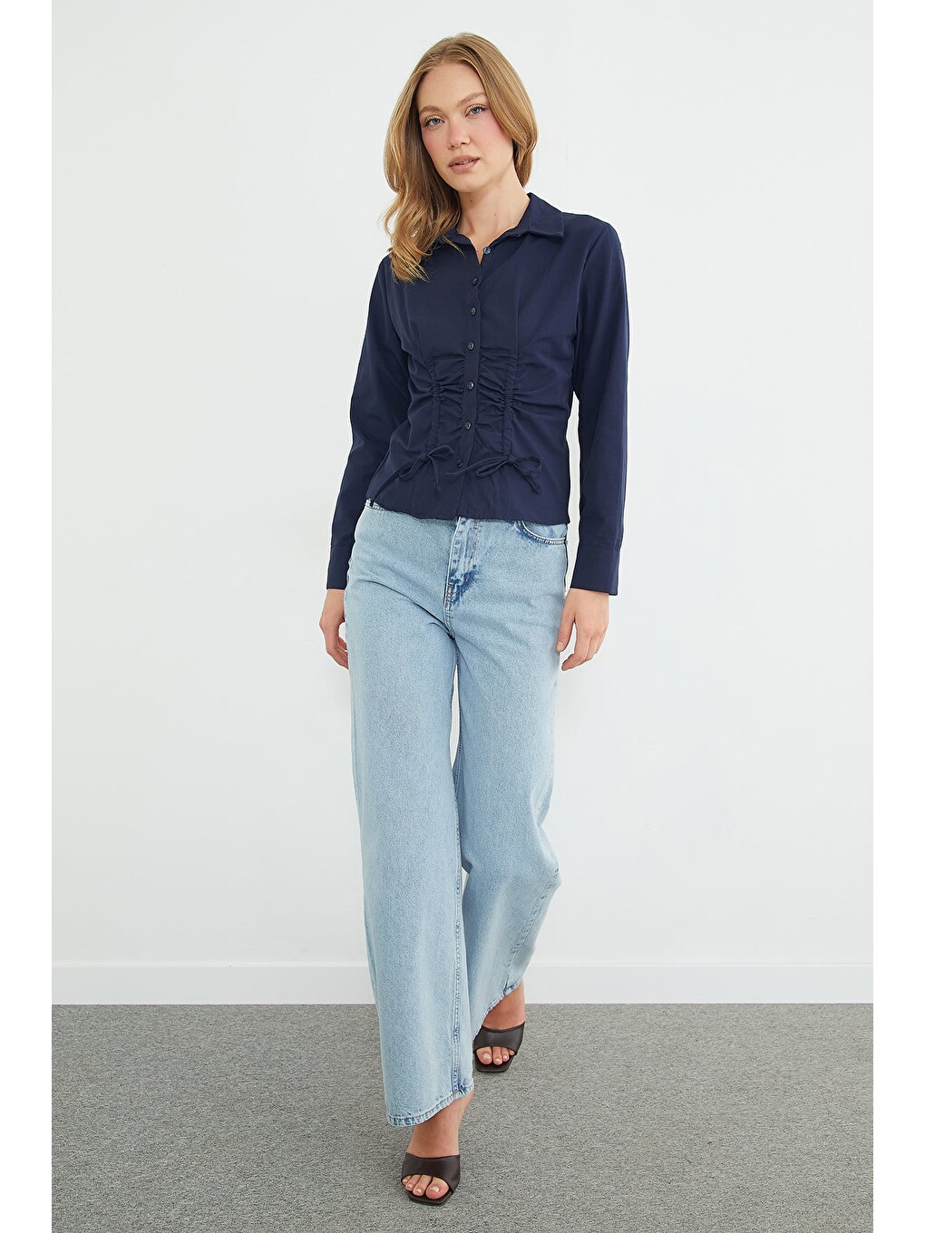 Lacivert Önü Büzgülü Slim Fit Gömlek-2