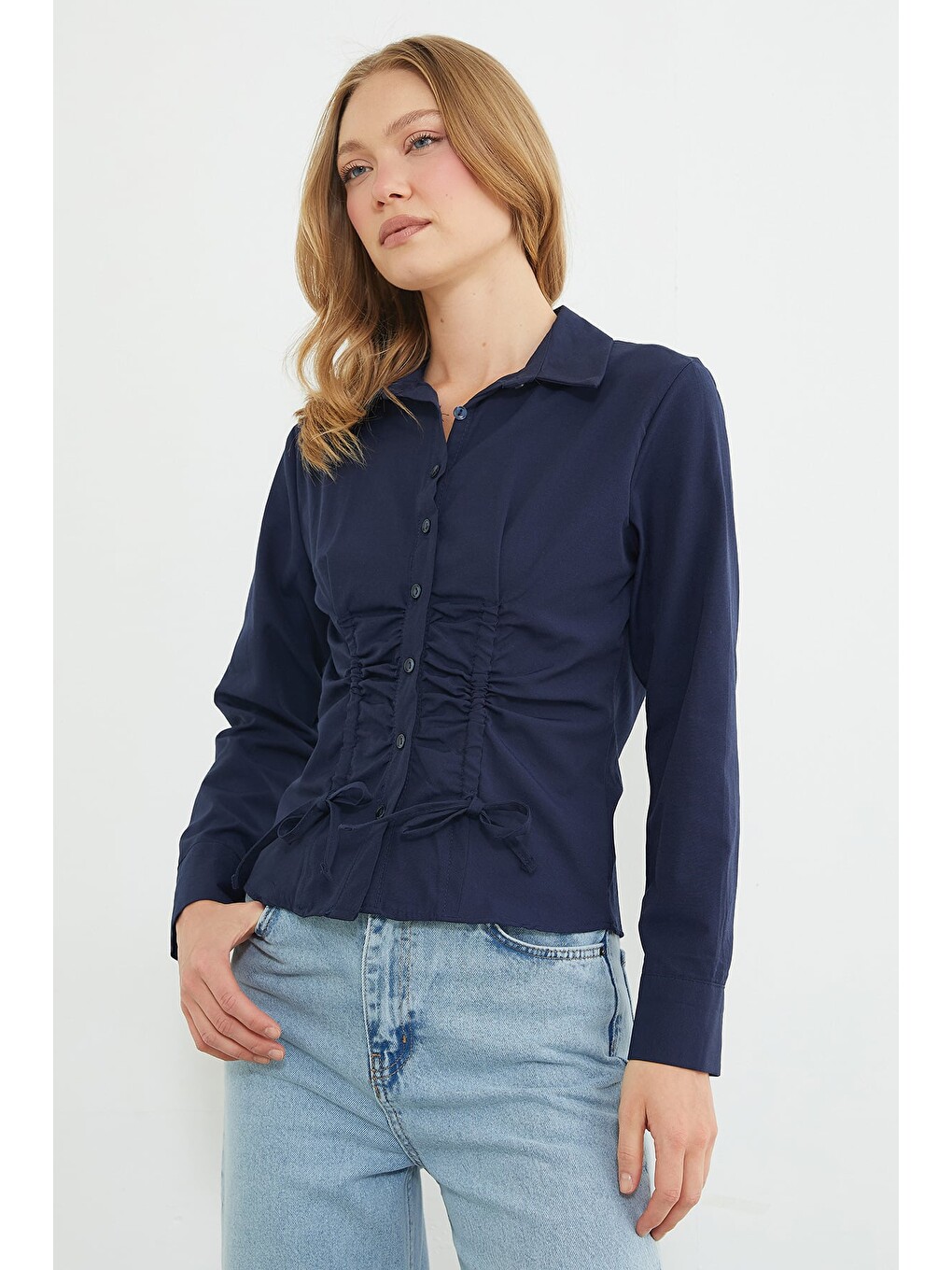 Lacivert Önü Büzgülü Slim Fit Gömlek-4