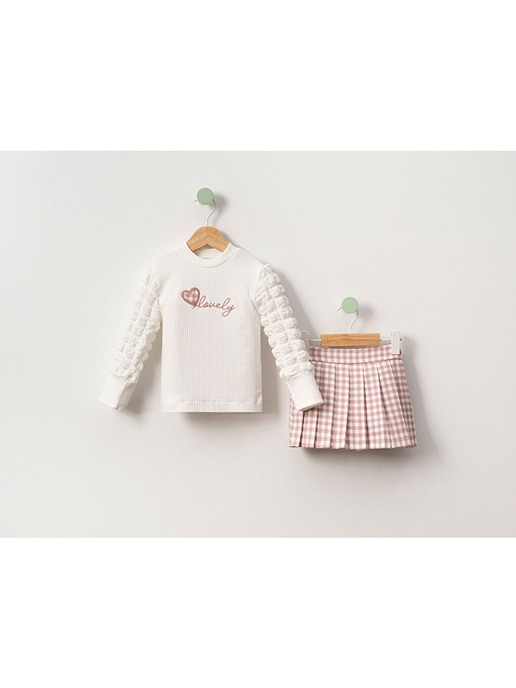 Pembe Kız Çocuk Bluzlu Ekose Etek-Şortlu Takım TKM.1002-1