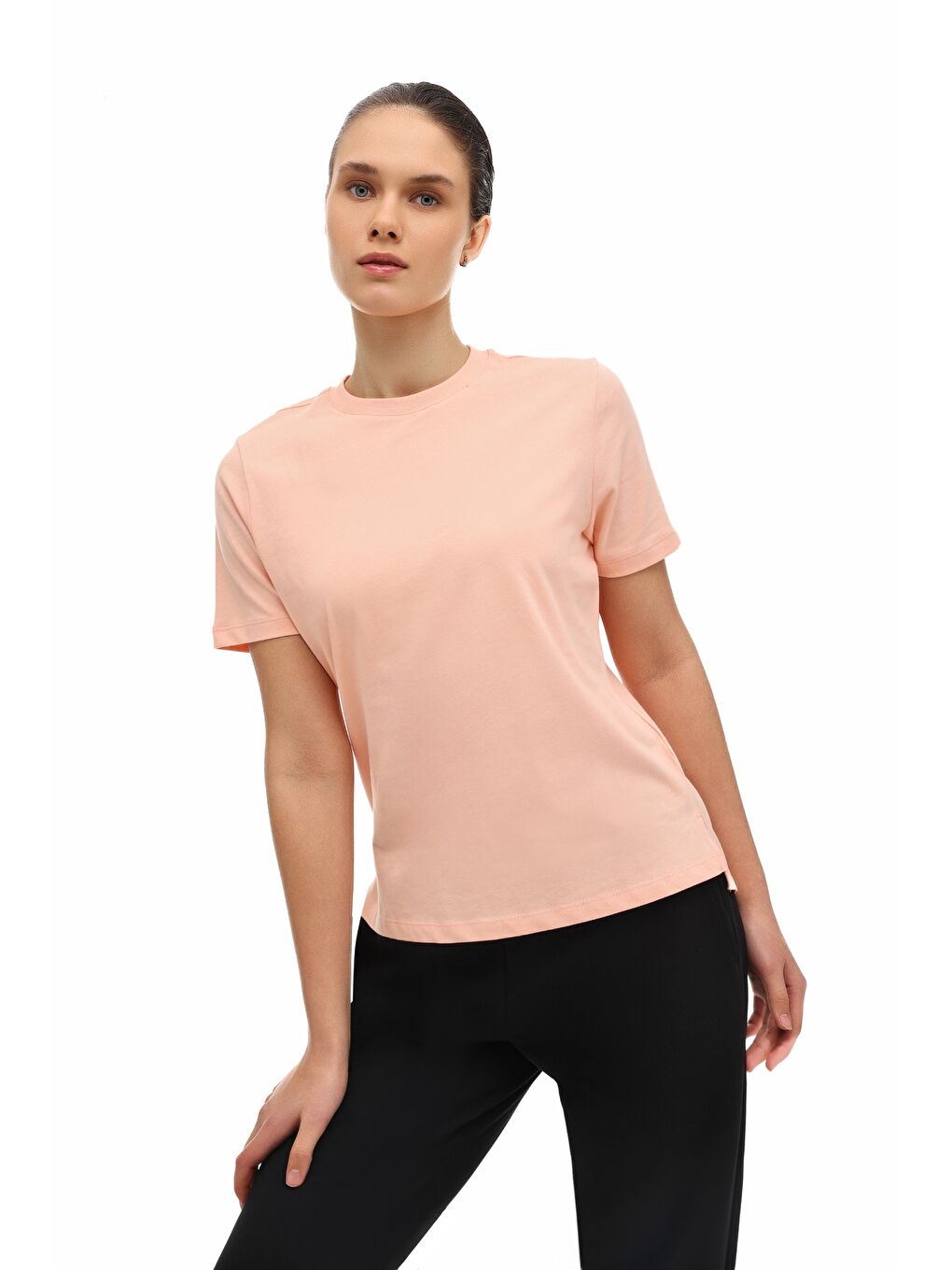 Pembe WB 11ASYA-T 6FX Somon Kadın Kısa Kol T-Shirt