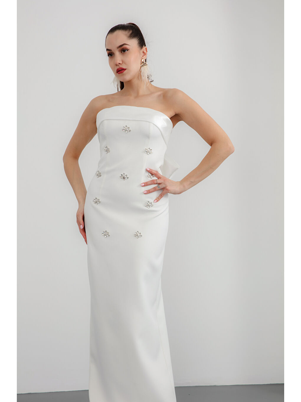 Kadın Beyaz Straplez Taşlı Söz Nişan Nikah Abiye Elbise-2