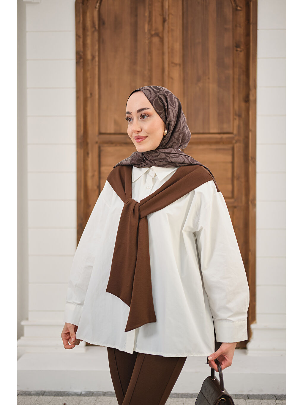 Kadın Yaka Bağlamalı Çift Renk Gömlek Kahverengi-2