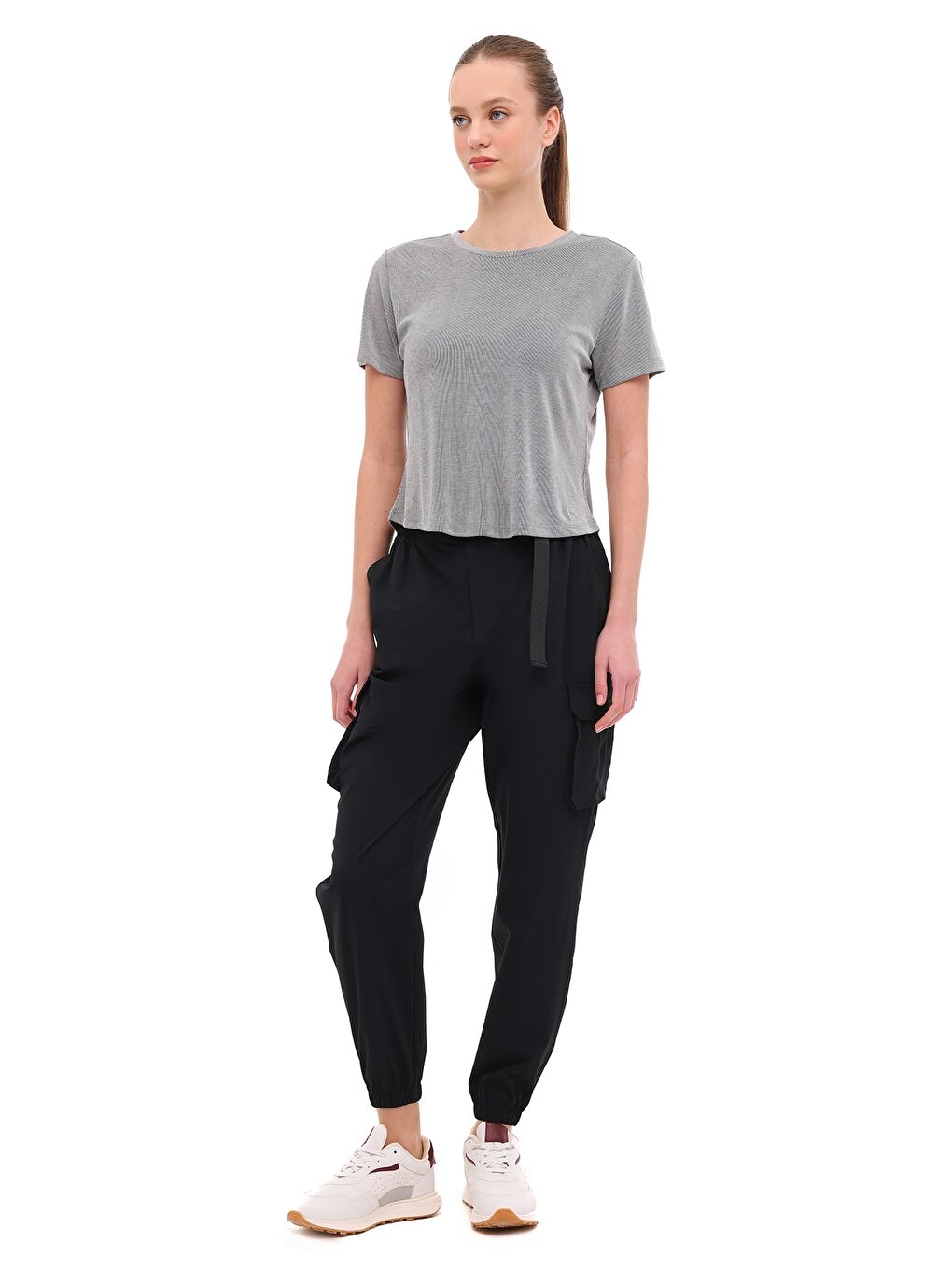 WL 11PINKY 6FX Siyah Kadın Kısa Kol T-Shirt-2