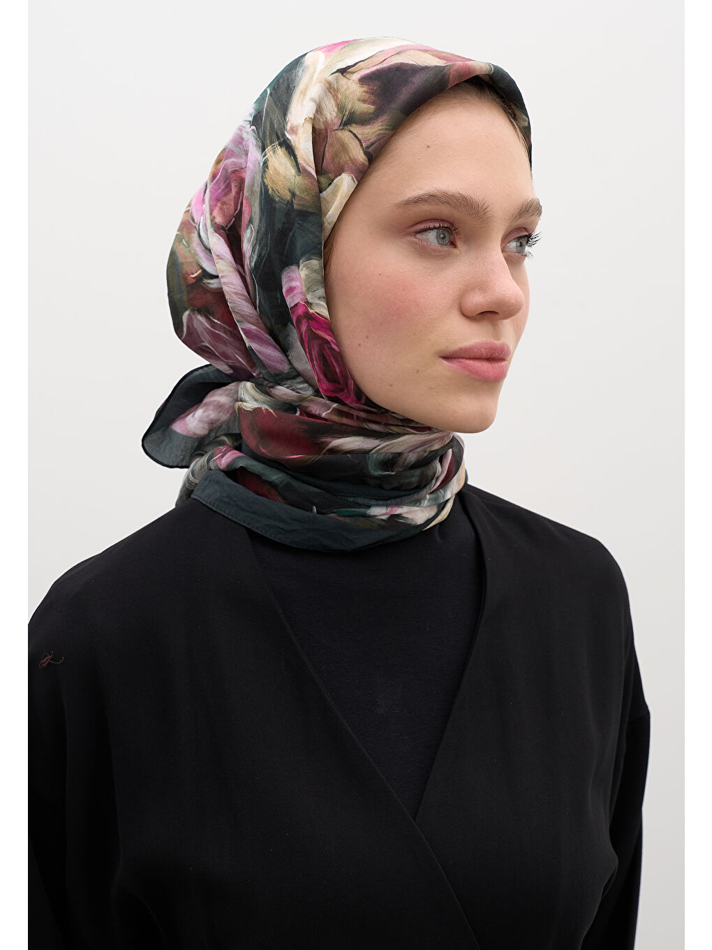 Mıdnıght Floral Desen Pamuklu Viskon Eşarp Petrol-3