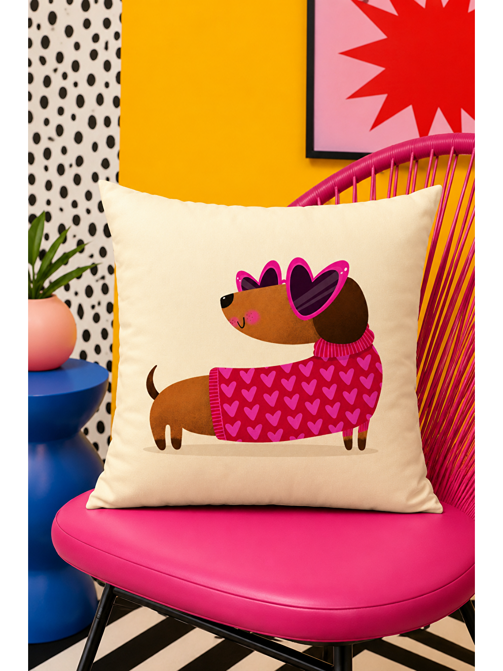 Karışık Pop Art Köpek Ve Çiçek Yazılı Dekoratif Kırlent Kılıfı 43x43 Cm Canlı Renkli Dekor-1