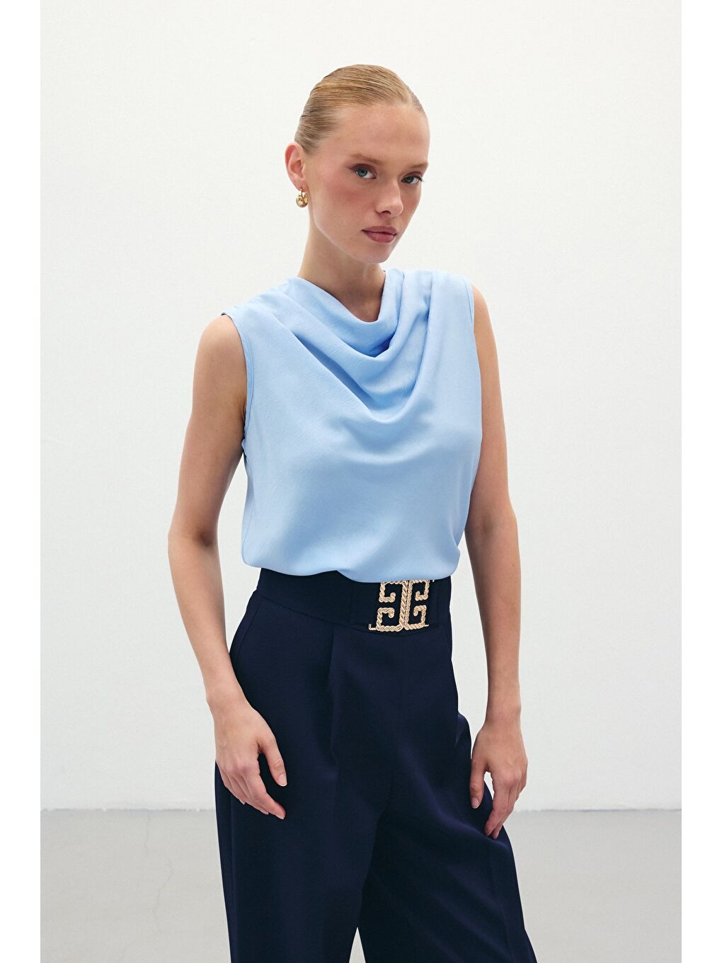 Degaje Yaka Saten Bluz - Mavi-1