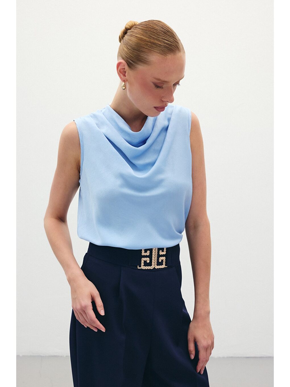 Degaje Yaka Saten Bluz - Mavi-2