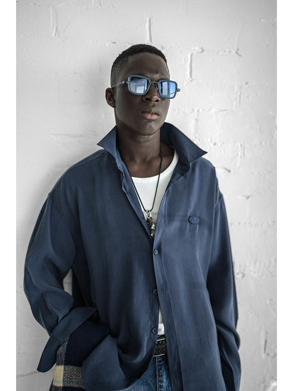 Erkek Uzun Kollu Rahat Kesim Oversize İnce Gömlek Lacivert-1