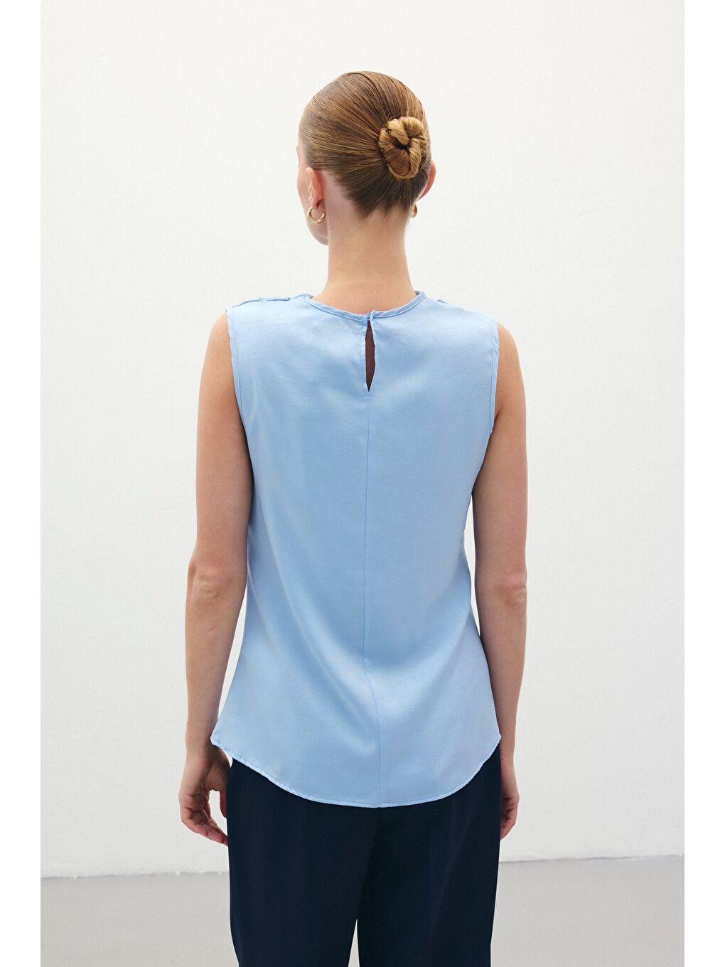 Degaje Yaka Saten Bluz - Mavi-5