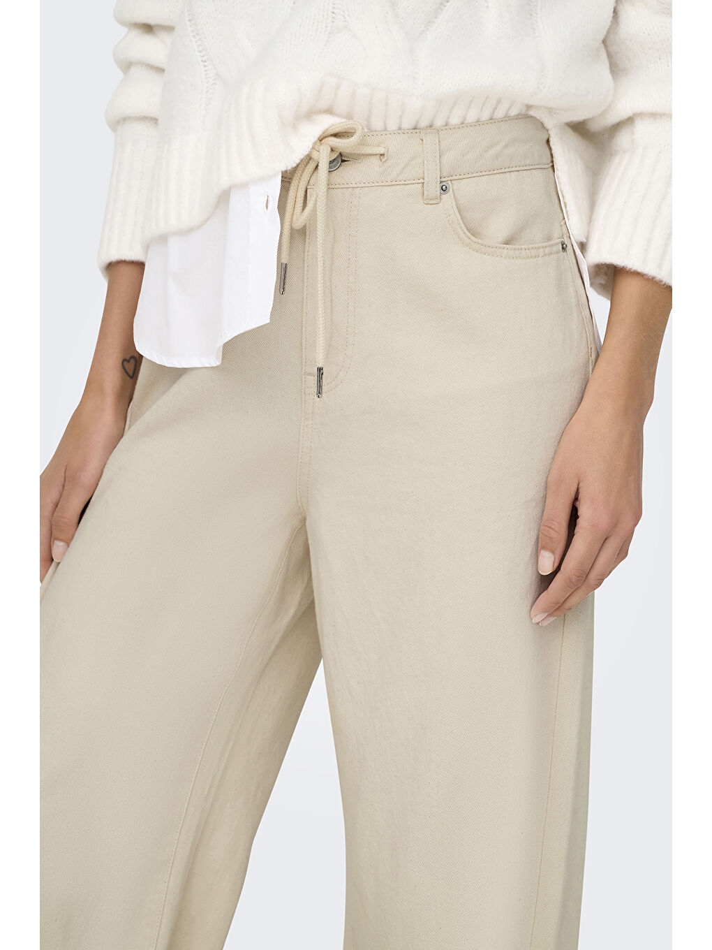 Ekru Onlsilla % 100 Pamuk Relaxed Fit Normal Bel Geniş Paça Jeans  15328125-3