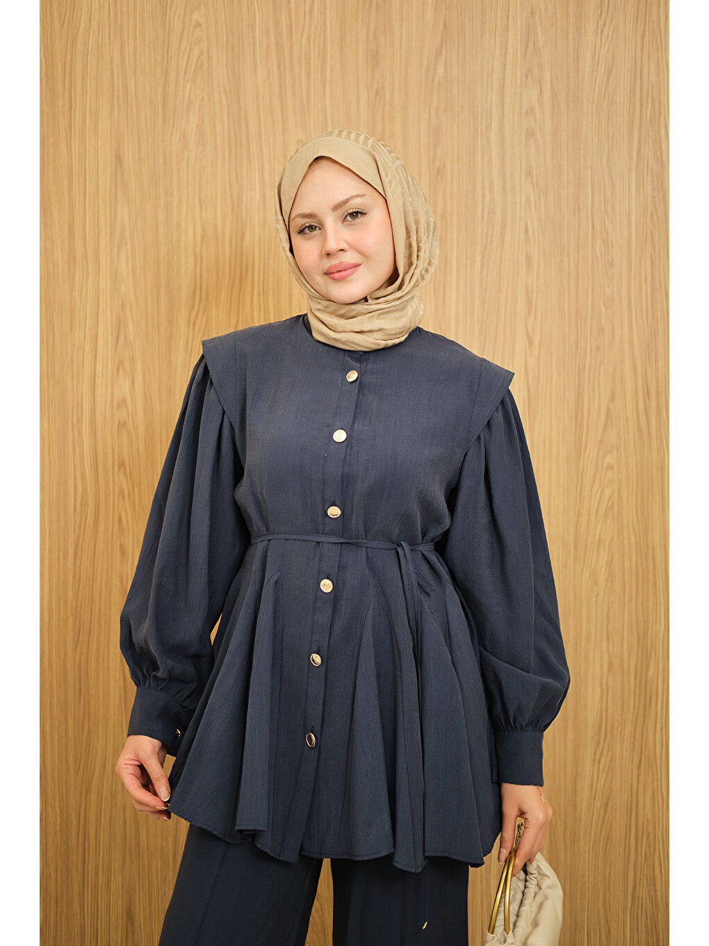 Kadın Bel Büzgülü Gold Düğme Detay Pantolonlu Takım Lacivert-1