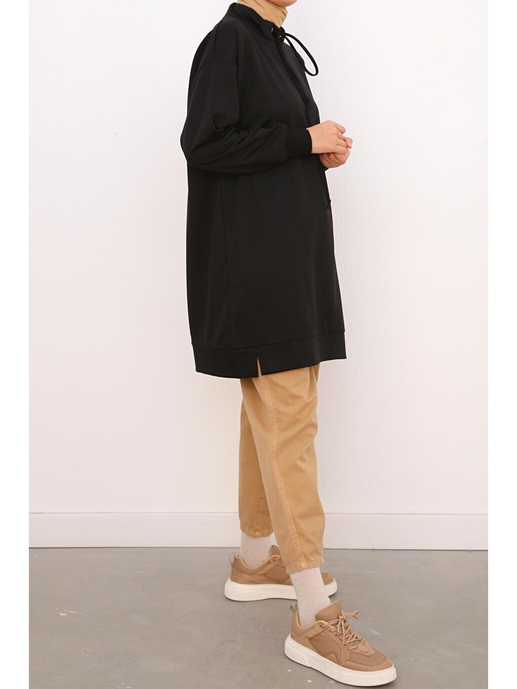 Siyah Kuşgözlü Rahat Kalıp Sweat Tunik-2