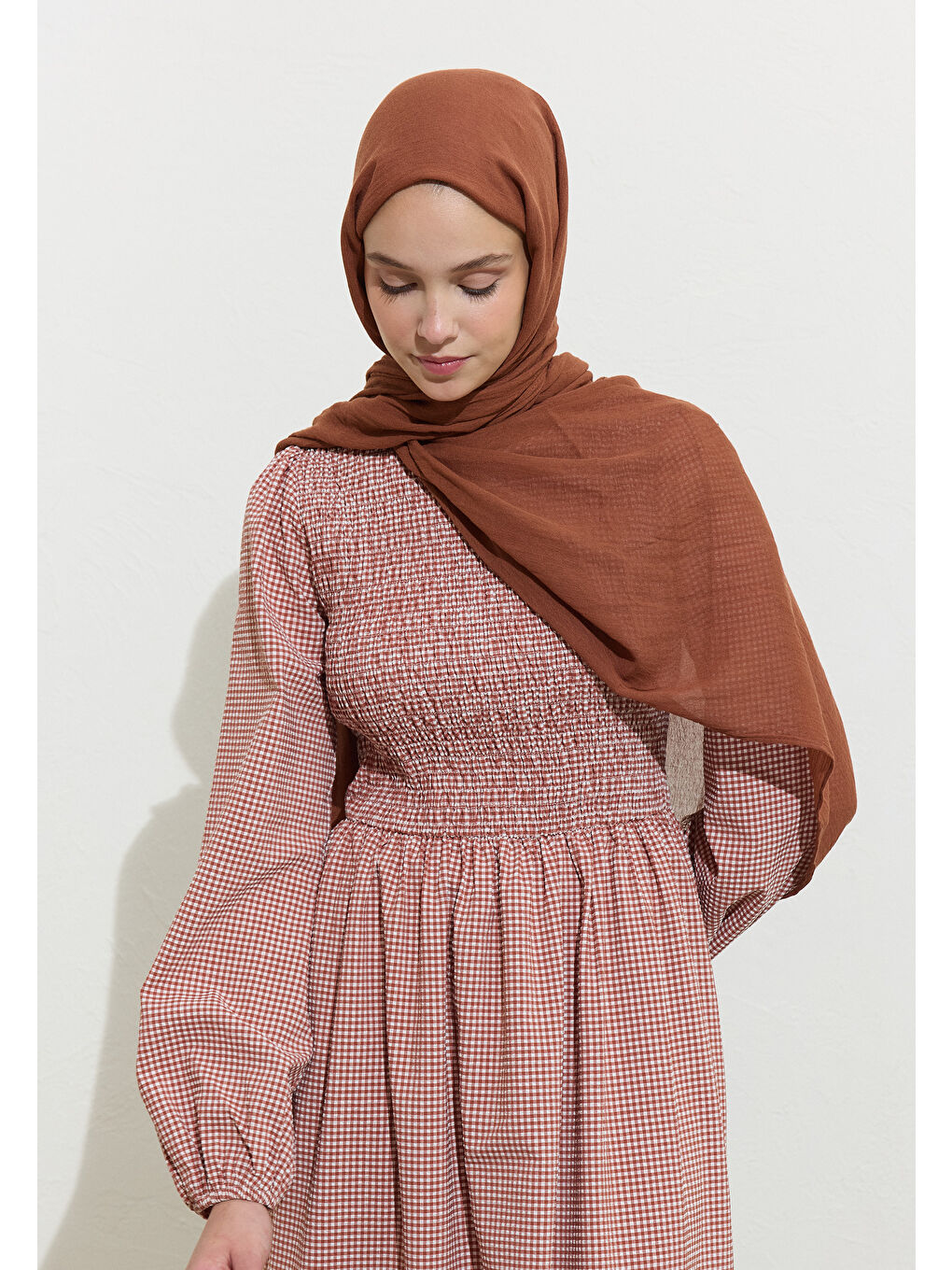 Kahverengi Pamuklu Keten Şal Cınnamon Roll-1