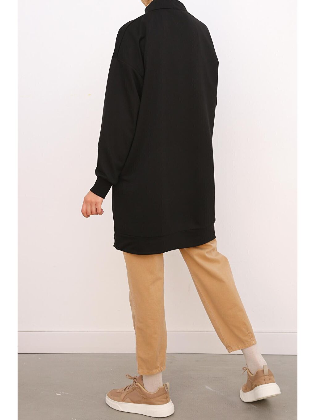 Siyah Kuşgözlü Rahat Kalıp Sweat Tunik-4