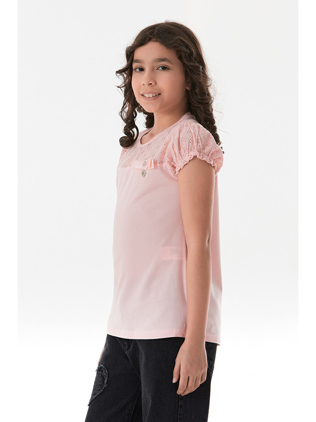 Pembe Nakışlı F Harf Armalı Kız Çocuk Bluz-2