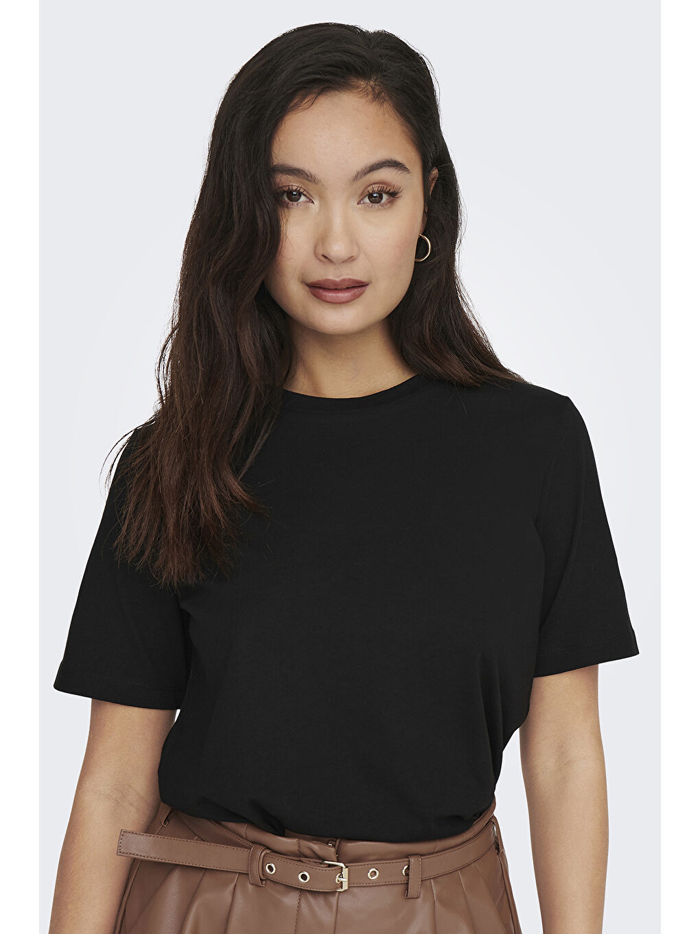 Siyah Onlonly % 100 Pamuk Regular Fit Bisiklet Yaka T Shirt 15270390-2